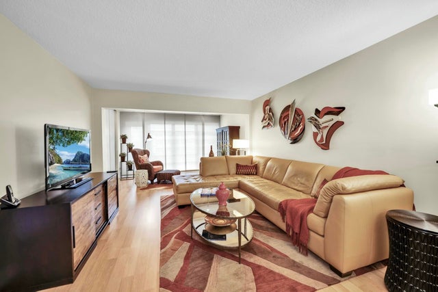 4 of 27 - 13572 Via Flora #c, Delray Beach, FL