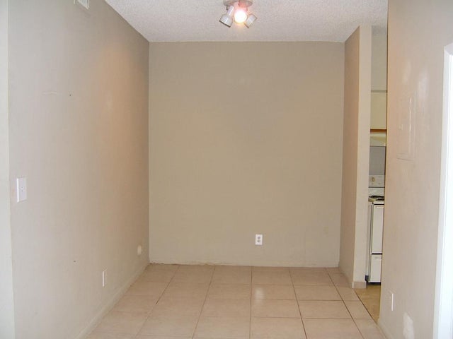 5 of 18 - 880 Cypress Park Wy #e, Deerfield Beach, FL