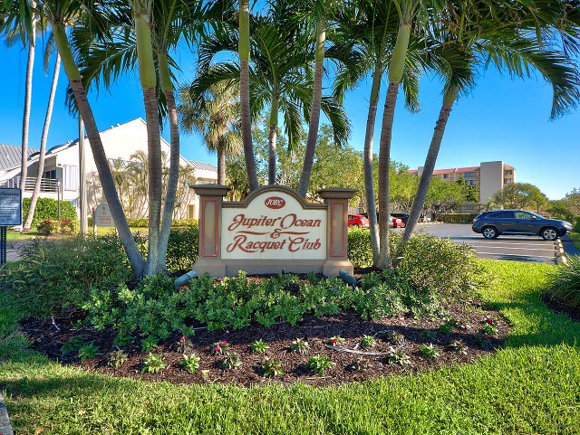 2 of 32 - 1605 S Us Highway 1 #v2-204, Jupiter, FL