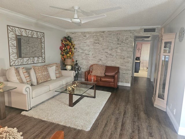 3 of 21 - 277 Markham M, Deerfield Beach, FL