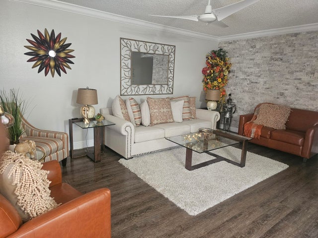 4 of 21 - 277 Markham M, Deerfield Beach, FL