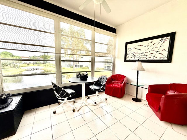 3 of 27 - 3401 Nw 47th Av #513, Lauderdale Lakes, FL
