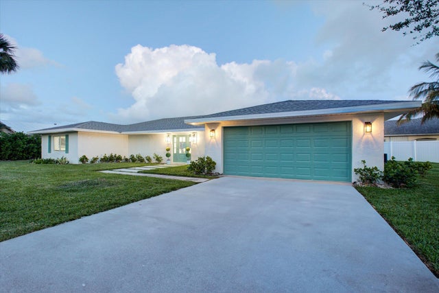 1 of 65 - 124 Queen Christina Ct, Hutchinson Island, FL