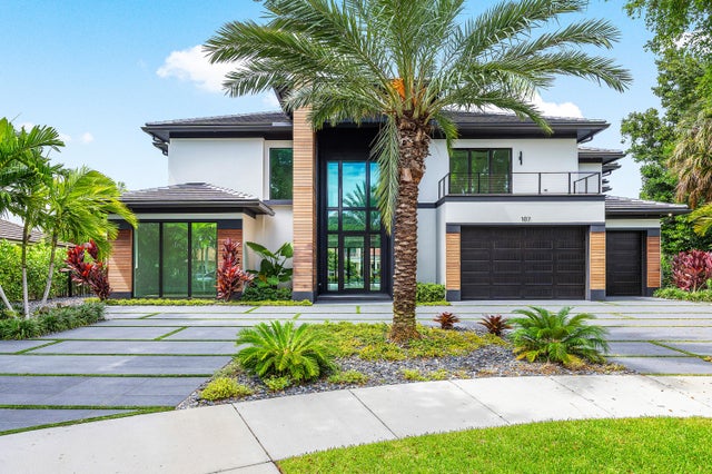 107 Bowsprit Drive, North Palm Beach