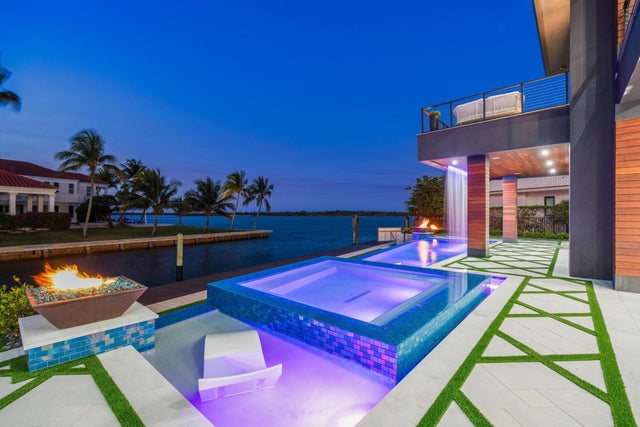 5 of 47 - 107 Bowsprit Dr, North Palm Beach, FL