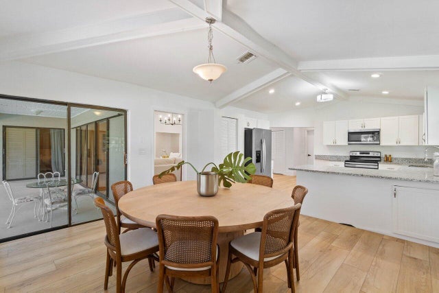5 of 45 - 13471 Barberry Dr, Wellington, FL