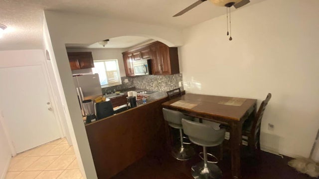 5 of 12 - 6074 Forest Hill Boulevard #208, West Palm Beach, FL