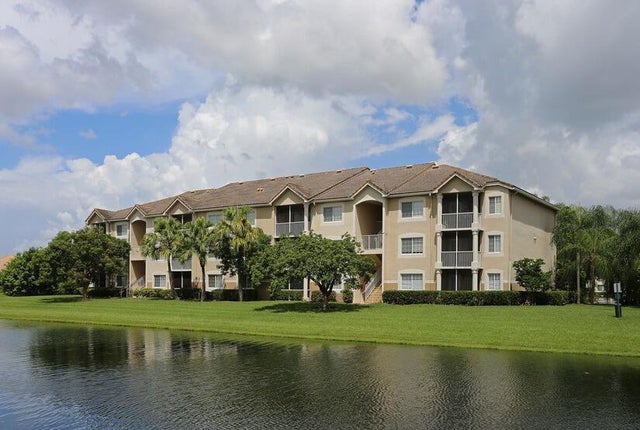 2 of 6 - 8935 Okeechobee Boulevard #204, West Palm Beach, FL
