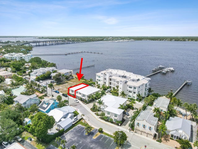 4 of 45 - 53 Se Seminole Street #a, Stuart, FL