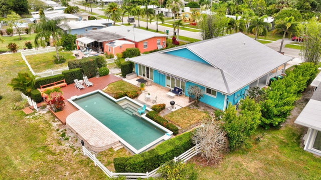 4 of 63 - 2940 Se Treasure Island Road, Port Saint Lucie, FL