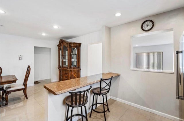 3 of 15 - 6089 Glentree Lane, Greenacres, FL