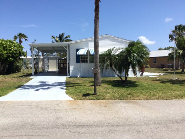 1 of 17 - 46 Mediterranean Boulevard E, Port Saint Lucie, FL