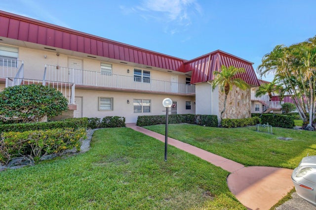 2 of 36 - 12012 Greenway Cir S #205, Royal Palm Beach, FL