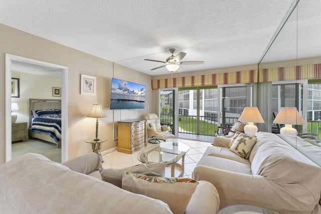 2 of 41 - 101 Ne 19th Avenue #208, Deerfield Beach, FL