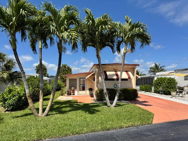 1 of 14 - 11055 Se Federal Highway #57, Hobe Sound, FL