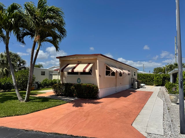 2 of 14 - 11055 Se Federal Highway #57, Hobe Sound, FL