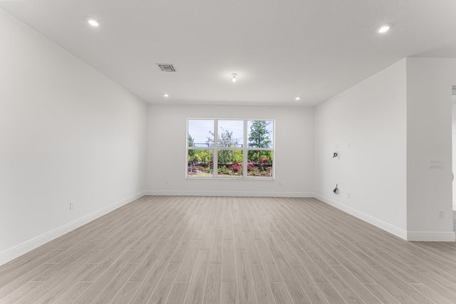 5 of 16 - 3509 Nw Solange Ct, Jensen Beach, FL