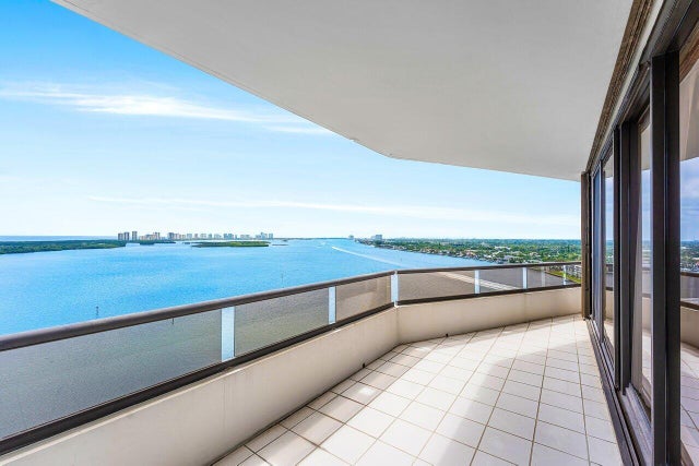 2 of 52 - 100 Lakeshore Dr #1557, North Palm Beach, FL