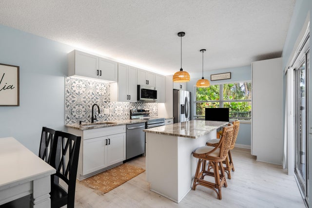 2 of 38 - 3273 Sw Sunset Trace Circle, Palm City, FL