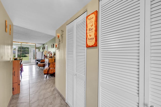 4 of 26 - 9621 Sunrise Lakes Boulevard #104, Sunrise, FL