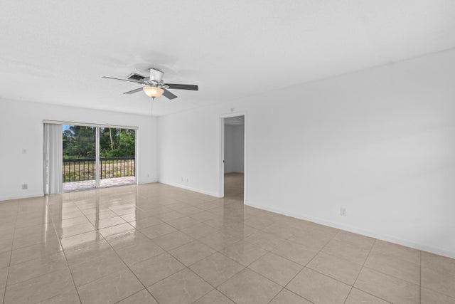 4 of 42 - 13648 Coconut Palm Ct #b, Delray Beach, FL