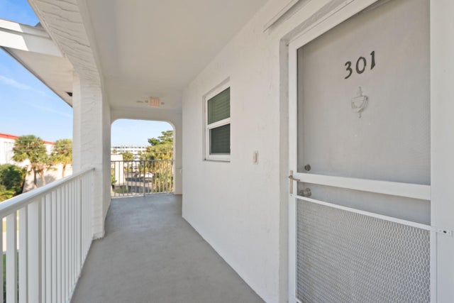 2 of 23 - 236 Castlewood Drive #301, North Palm Beach, FL