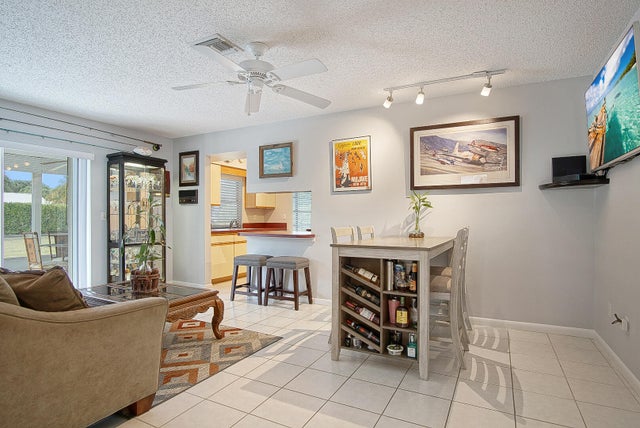 4 of 20 - 5620 Se Paramount Drive, Stuart, FL