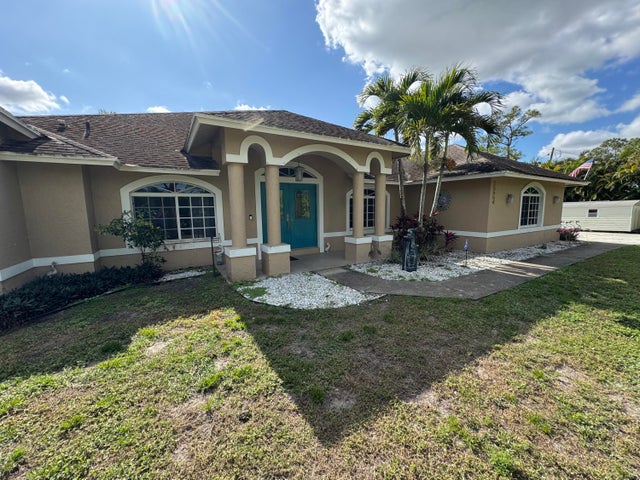 5 of 35 - 15664 89th Place N, Loxahatchee, FL