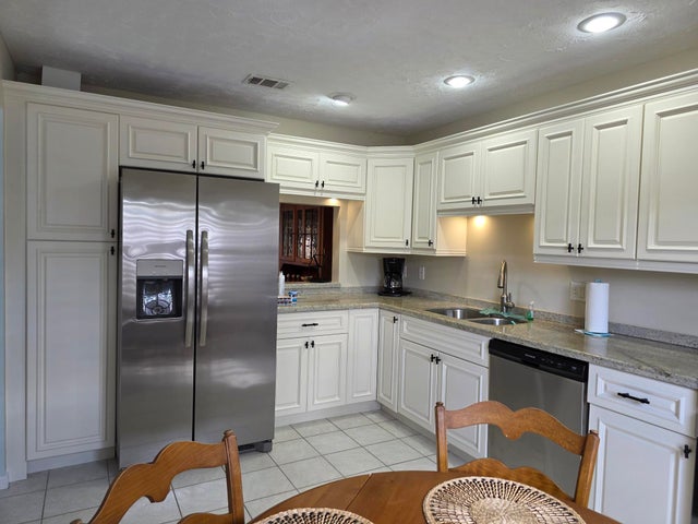 5 of 35 - 6126 Elsinore Cir, Greenacres, FL