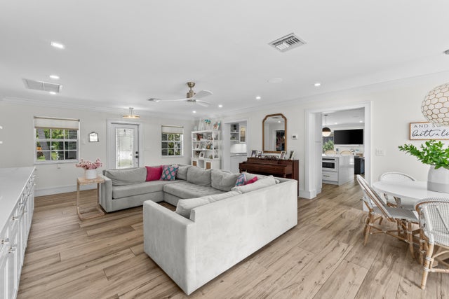 4 of 32 - 912 Roberts Road, Delray Beach, FL