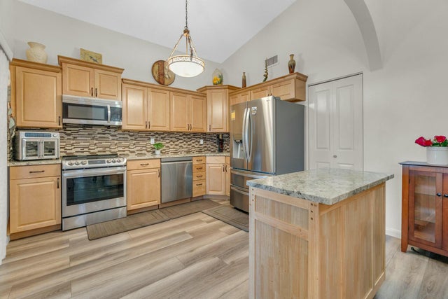 4389 Willow Pond Circle, West Palm Beach