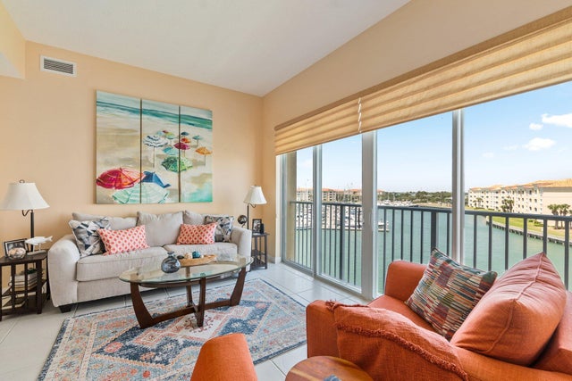 1 of 63 - 17 Harbour Isle Drive W #ph03, Hutchinson Island, FL