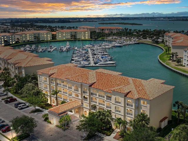2 of 63 - 17 Harbour Isle Drive W #ph03, Hutchinson Island, FL