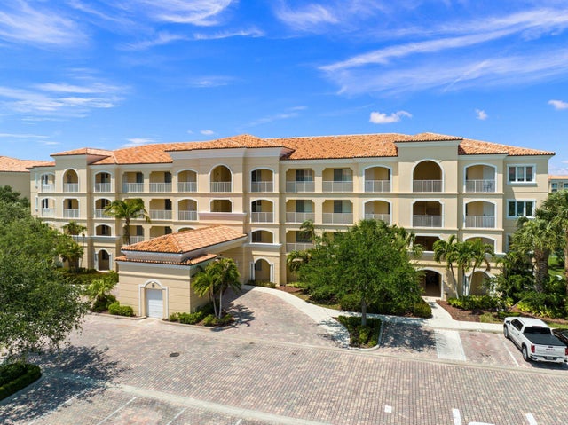 5 of 63 - 17 Harbour Isle Drive W #ph03, Hutchinson Island, FL