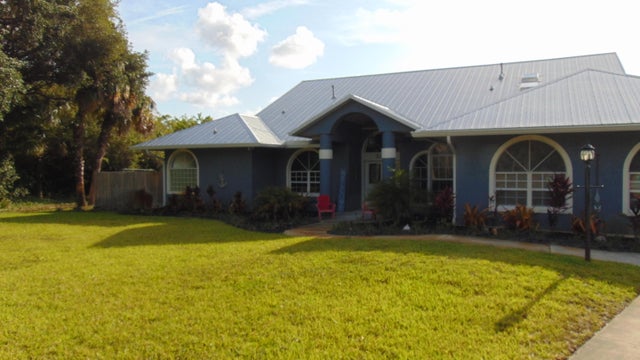 4 of 55 - 3201 Se South Lookout Boulevard, Port Saint Lucie, FL