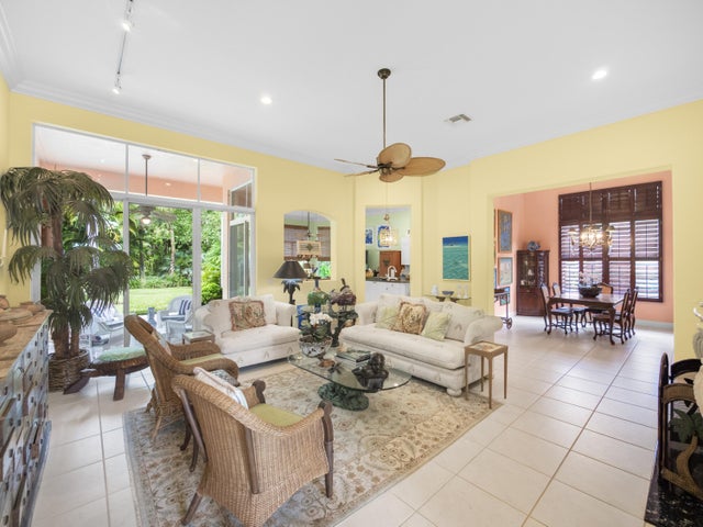 4 of 20 - 7607 Preserve Court, West Palm Beach, FL