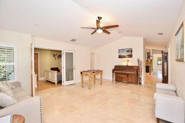 3 of 60 - 283 Ne Sagamore Ter, Port Saint Lucie, FL