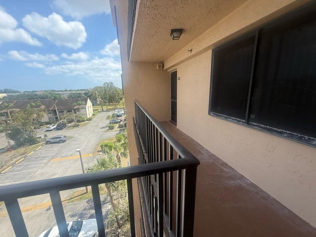2 of 24 - 7770 Tahiti Lane #501, Lake Worth, FL