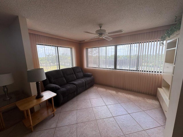 3 of 24 - 7770 Tahiti Lane #501, Lake Worth, FL