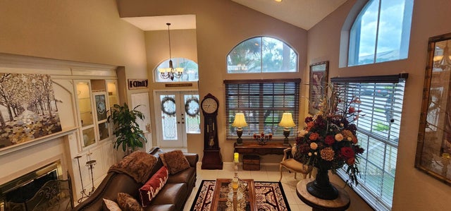 5 of 30 - 6683 Ashburn Rd, Lake Worth, FL