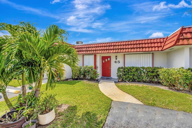 4 of 33 - 5800 Fernley Drive W #45, West Palm Beach, FL