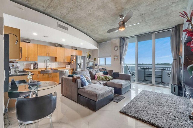 1 of 21 - 300 S Australian Avenue #409, West Palm Beach, FL