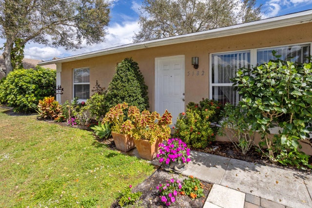2 of 19 - 5182 Blueberry Hill Av Se, Lake Worth, FL