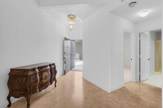 5 of 38 - 7472 La Paz Boulevard #306, Boca Raton, FL