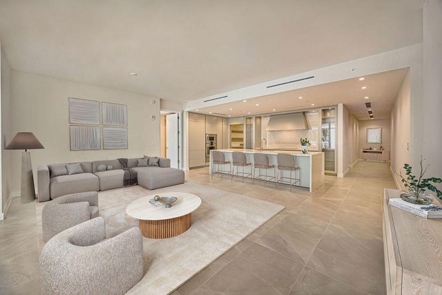 220 Se Mizner Blvd #204, Boca Raton