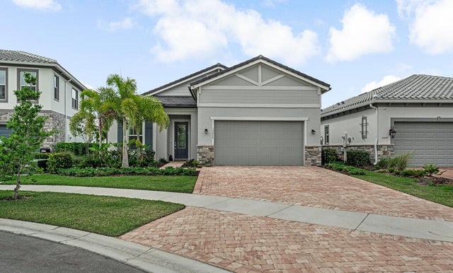 4 of 83 - 12408 Banner Ct, Palm Beach Gardens, FL