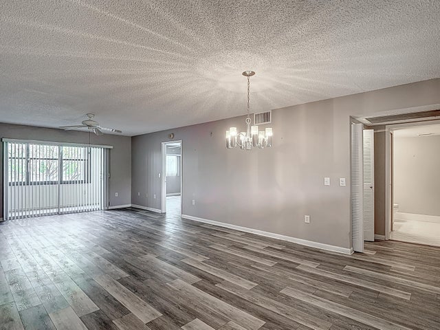 4 of 53 - 13700 Sw 14th Street #206d, Pembroke Pines, FL