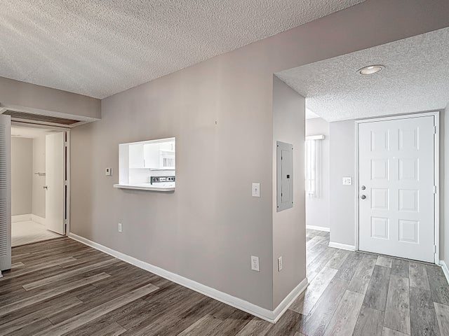 5 of 53 - 13700 Sw 14th Street #206d, Pembroke Pines, FL