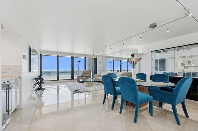 5 of 52 - 1400 S Ocean Blvd #1004, Boca Raton, FL