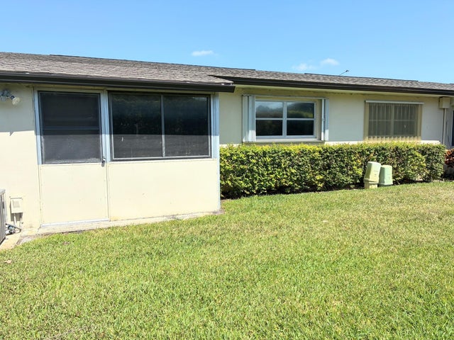 1 of 17 - 2911 Ashley Dr W #h, West Palm Beach, FL